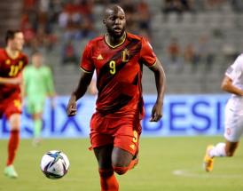 Romelu Lukaku løn og fodboldliv