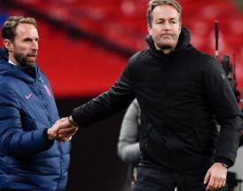 VM-trænere 2022 og løn