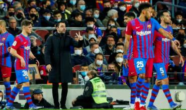 Xavi triumfer, løn og fodboldkarriere